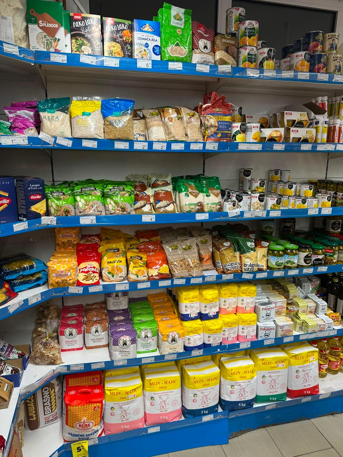 Ponuda halal prehrambenih proizvoda u Supermarketu AS Dubrave