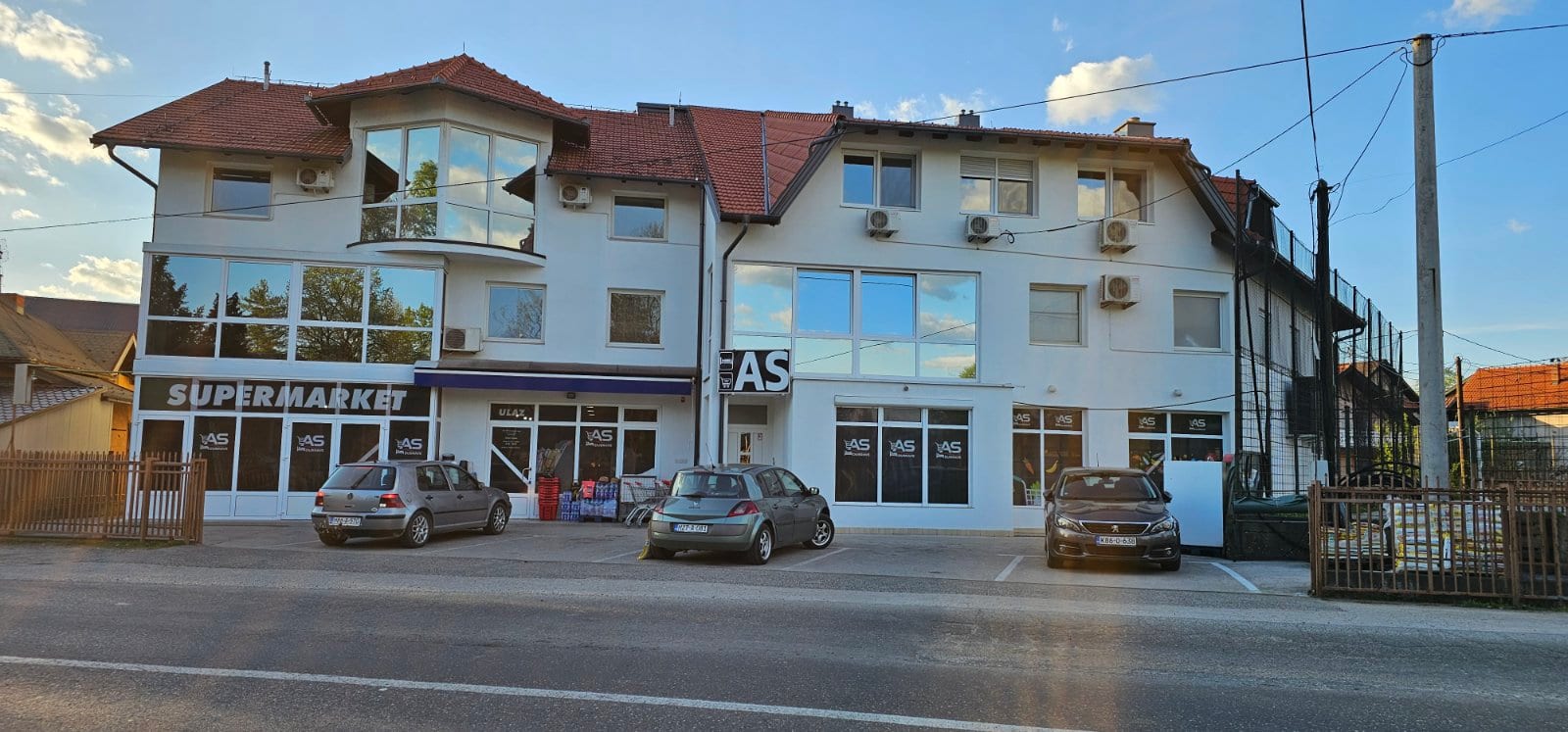 Exterior of Supermarket AS Dubrave near Tuzla International Airport